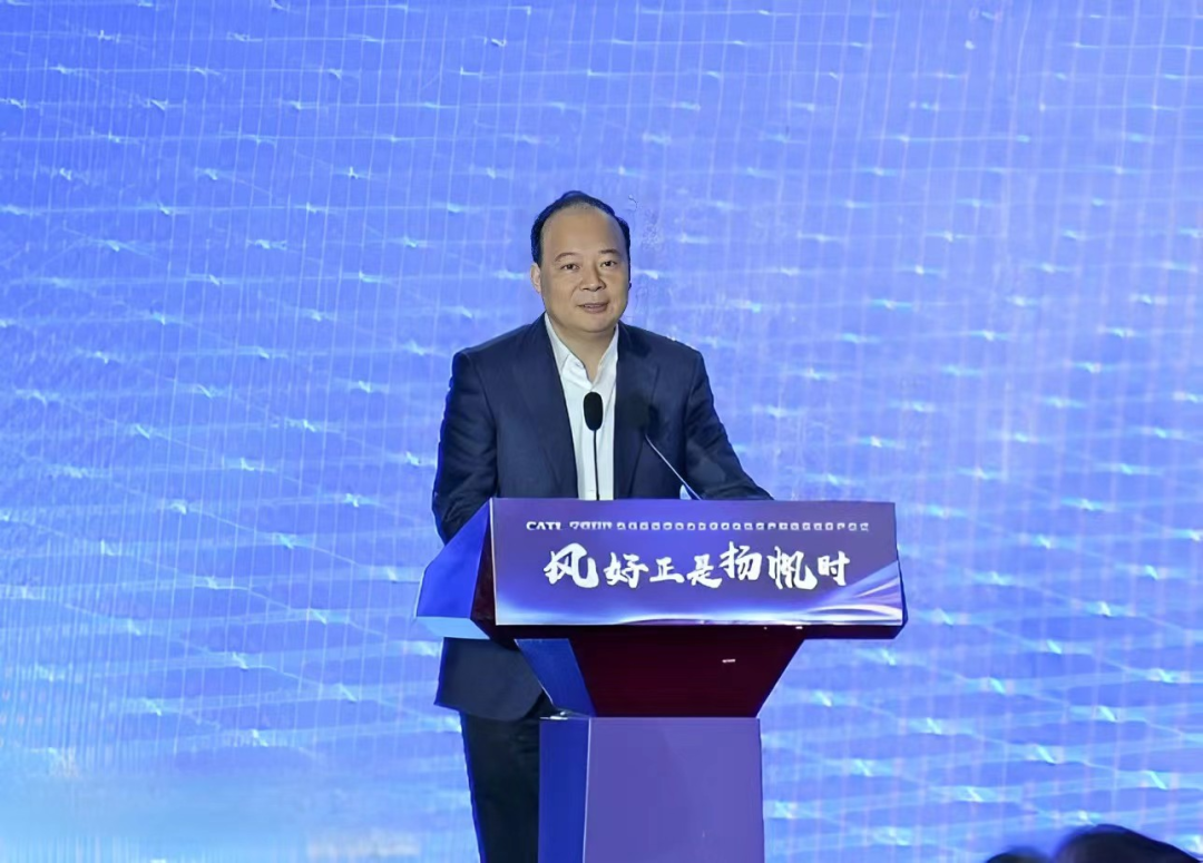 02-配文插图-mtc满堂彩董事长、总经理曾毓群发表致辞.png